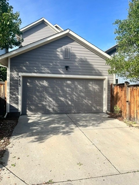 Building Photo - 8473 E 50th Dr