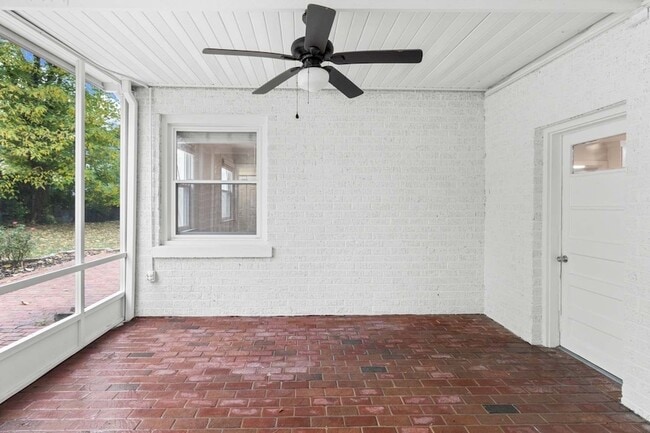 Building Photo - 1215 Trotwood Ave