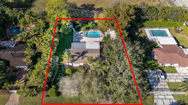 Building Photo - 5626 SW 69th Ave