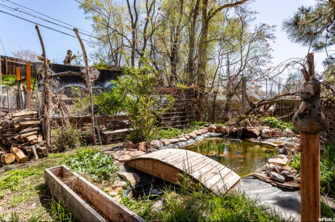 Building Photo - 2803 S 1000 E