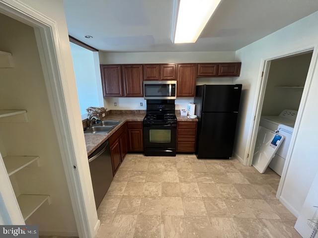 Building Photo - 107 Hawk Ct