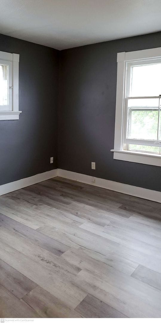 Building Photo - HALF OFF 2nd month rent! Beautiful 3 bed 1...