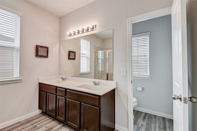 Building Photo - 24810 Lorenzo Glaze Trail