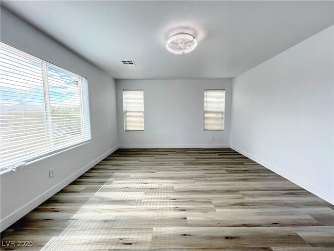 Building Photo - 8821 Steaming Thunder Ct