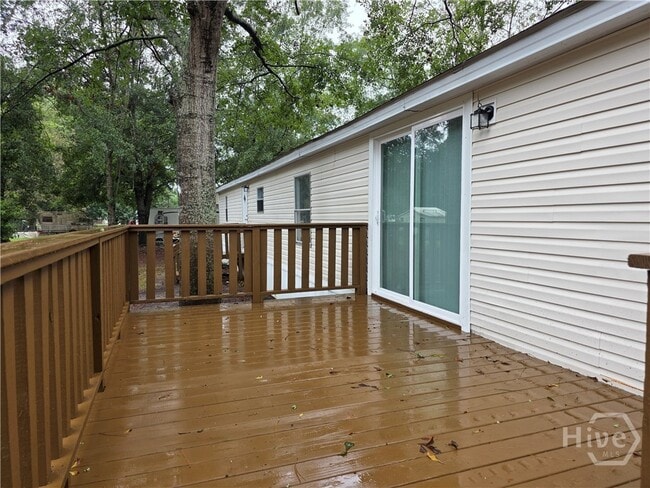 Building Photo - 311 Mockingbird Dr