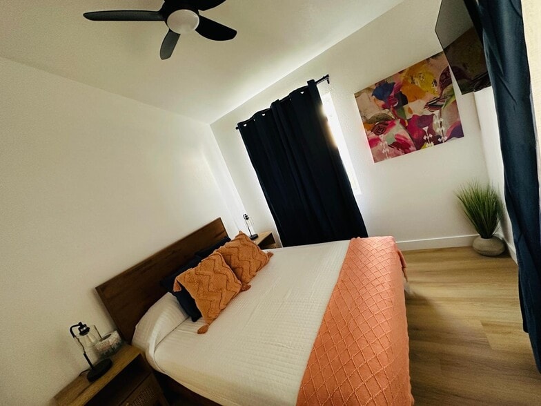 Building Photo - 4040 Boundary St