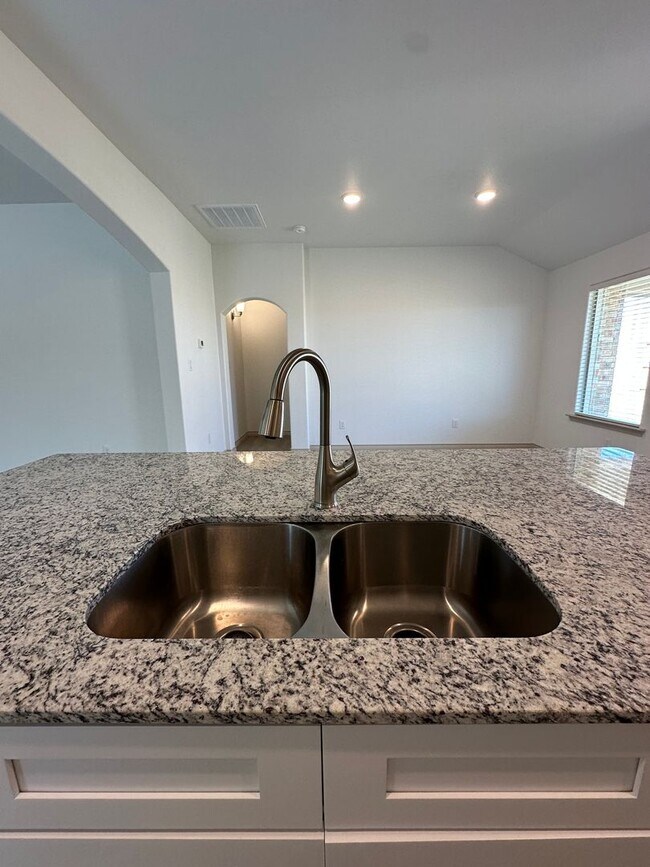 Building Photo - Live the West Texas Dream for $2,799/Month