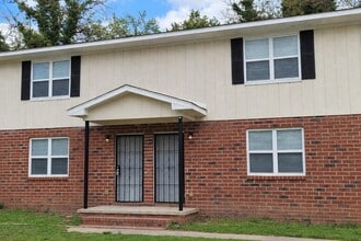 Building Photo - Mosely St Unit B