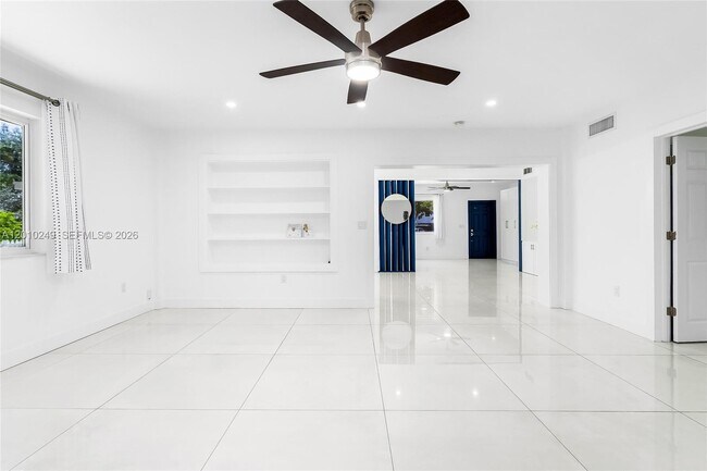 Building Photo - 7800 SW 57th Ct