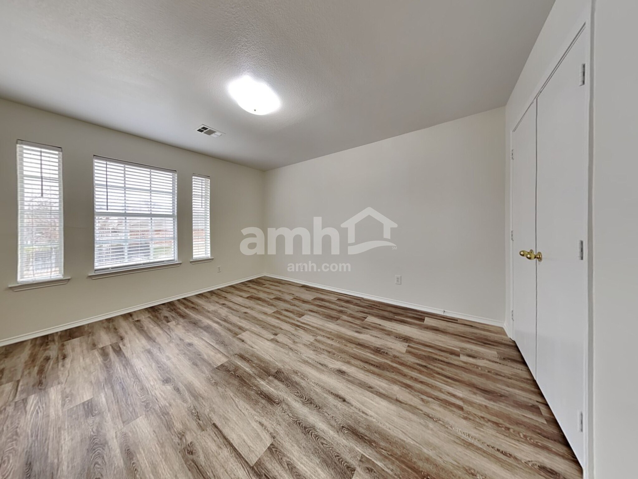 Building Photo - 312 Pepperwood Trl