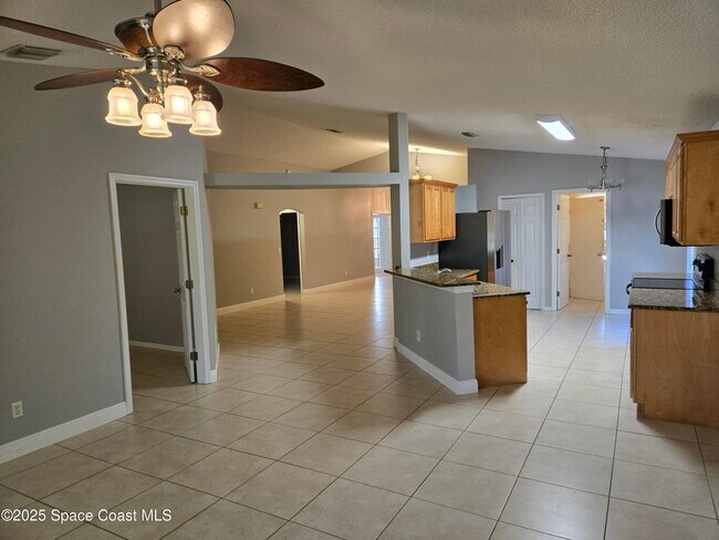 Building Photo - 4510 Manchester Dr
