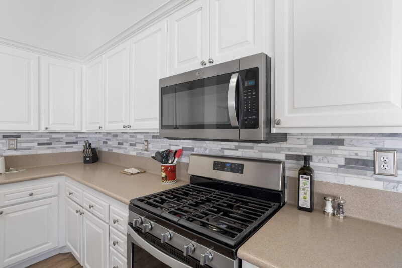Building Photo - 44185 Camino Lavanda