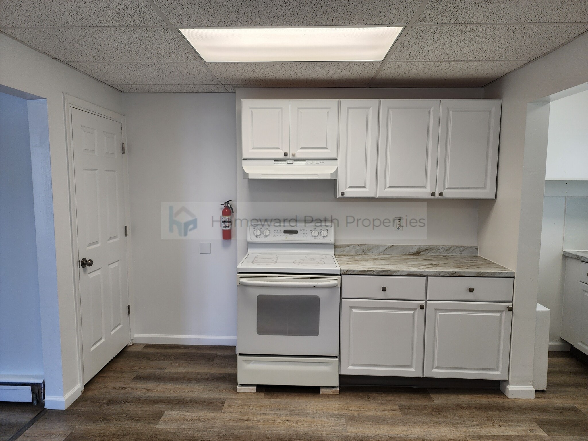 Building Photo - 749 Roberts Ct