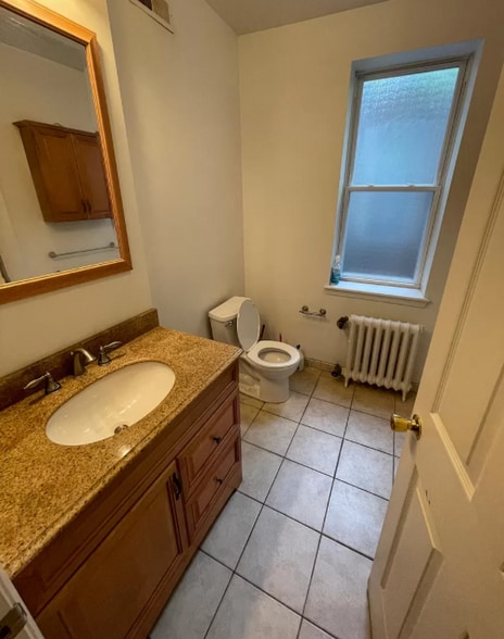 Second Fl Bathroom - 3925 Baltimore Ave