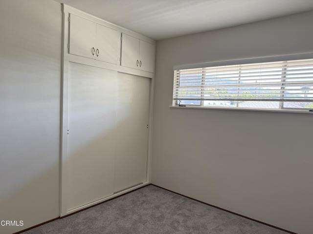 Building Photo - 520 Linwood Ave