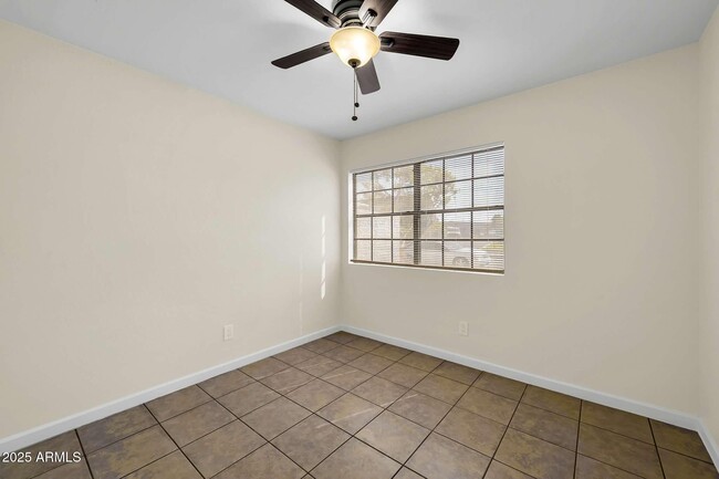 Building Photo - 20824 N 21st Ave