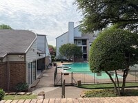 Building Photo - 6108 Abrams Rd