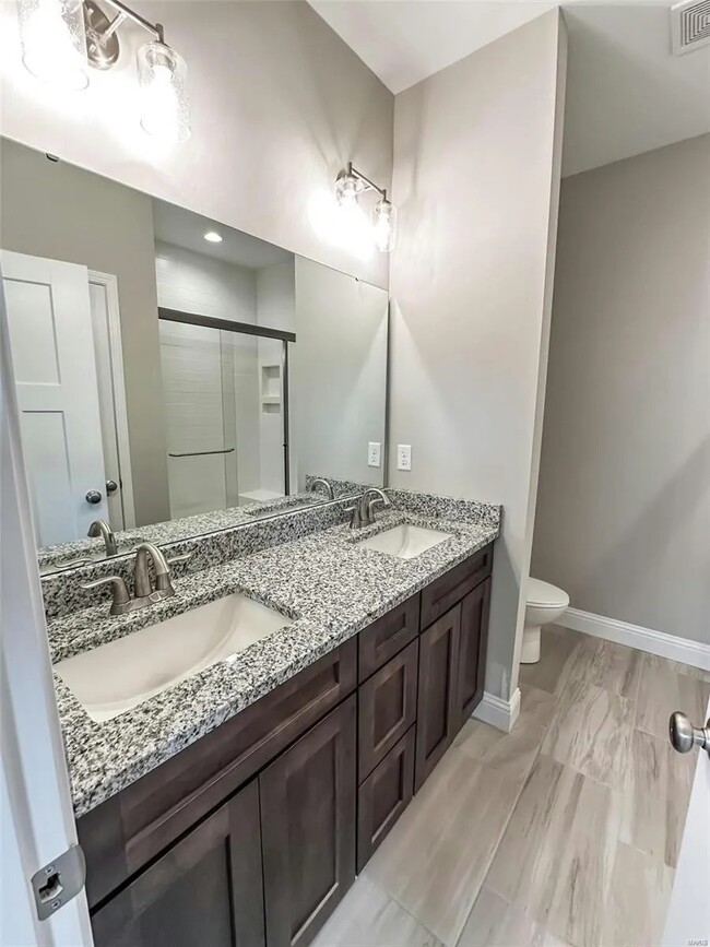 master bath - 164 Stonebridge Bluff Dr