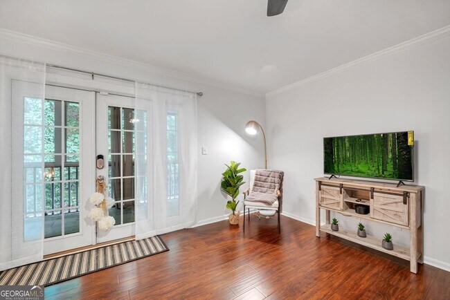 Building Photo - 1445 Monroe Dr NE