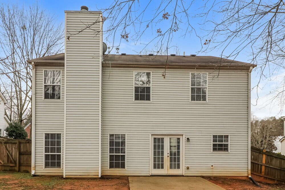 Building Photo - 1610 Silver Oak Dr