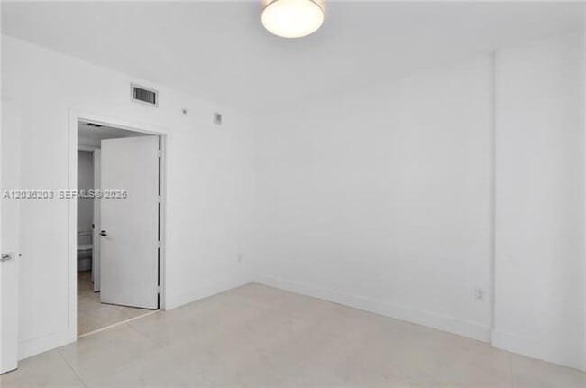 Building Photo - 488 NE 18th St