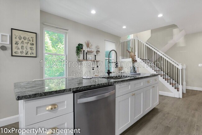 Building Photo - 564 Kimball Pl