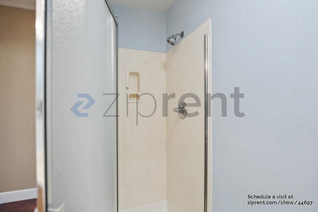 Building Photo - 5536 Cooney Pl