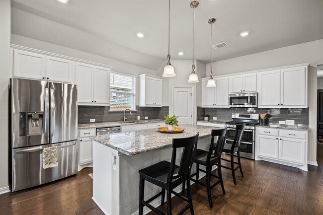 Building Photo - 631 Turquoise Dr