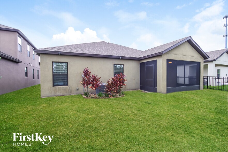 Building Photo - 3825 Harvest Cir