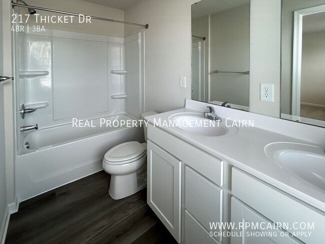Building Photo - 217 Thicket Dr