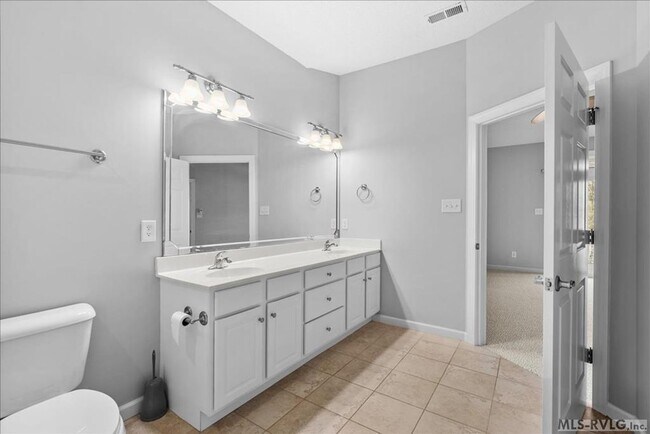 Building Photo - 164 Sandy Cove Dr