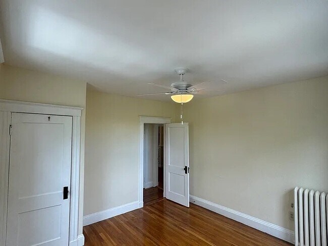 Building Photo - 31 Dennison Ave