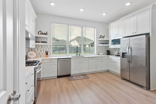 Building Photo - 15023 Marston Grv Dr