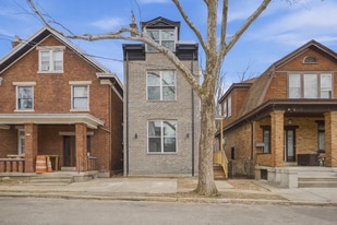 Building Photo - 2210 Eureka Ter