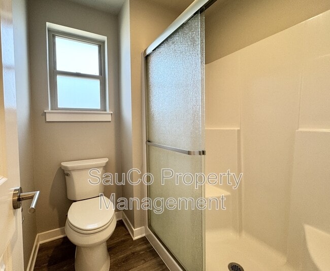 Building Photo - 5575 SE 80th Ave