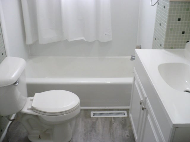 Building Photo - 1206 Summer St