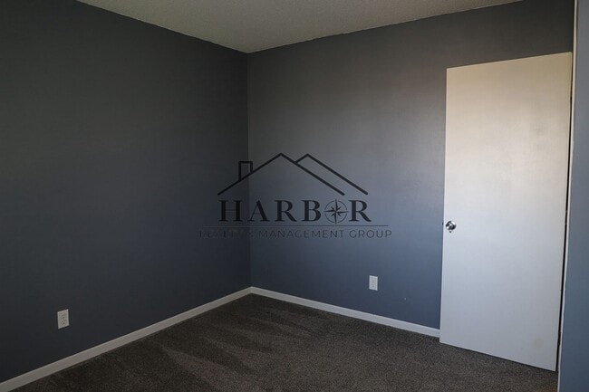 Building Photo - 3 bedroom Townhome in Eyota, MN Available ...