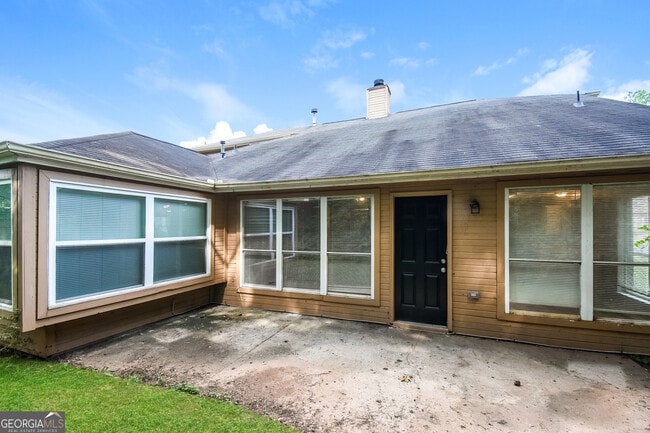 Building Photo - 492 Crestwood Ct