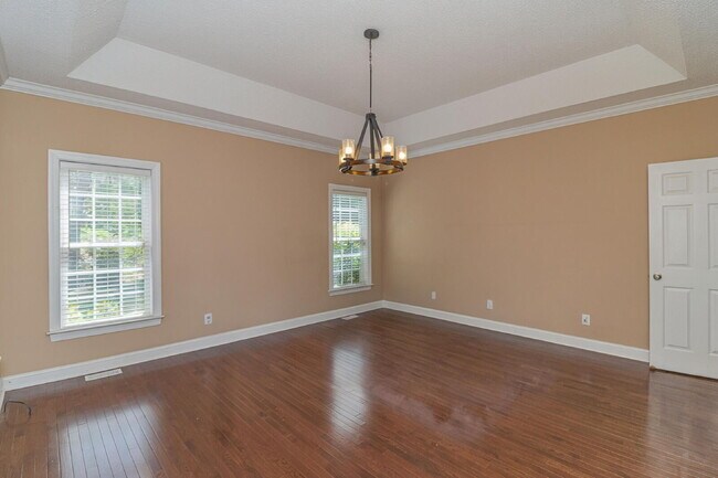 Building Photo - Stunning & Spacious Home in Walnut Hill! 4 Bedrooms | 4 Bathrooms w/ Lawn Care and Trash Service ...