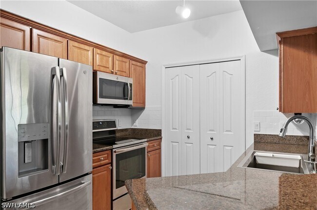 Building Photo - 12980 Positano Cir