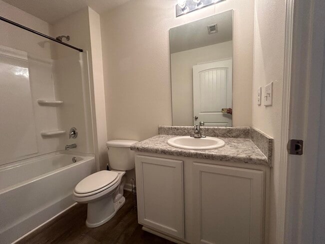 Building Photo - 916 Merganser Way