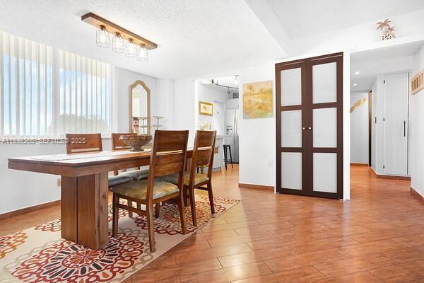 Building Photo - 1605 S US Hwy 1