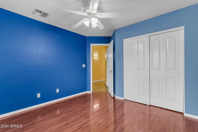 Building Photo - 387 W Larona Ln
