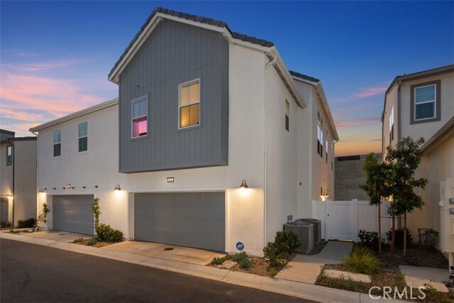 Building Photo - 1151 Brush Crk