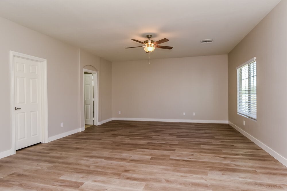 Building Photo - 9519 Vega Carpio Ave
