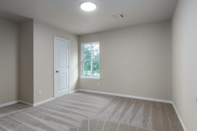 Building Photo - 26676 Pools Creek Dr