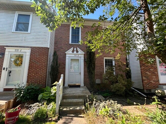 Primary Photo - 310 S 11th St