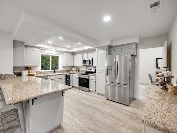 Building Photo - 591 Arlene Dr