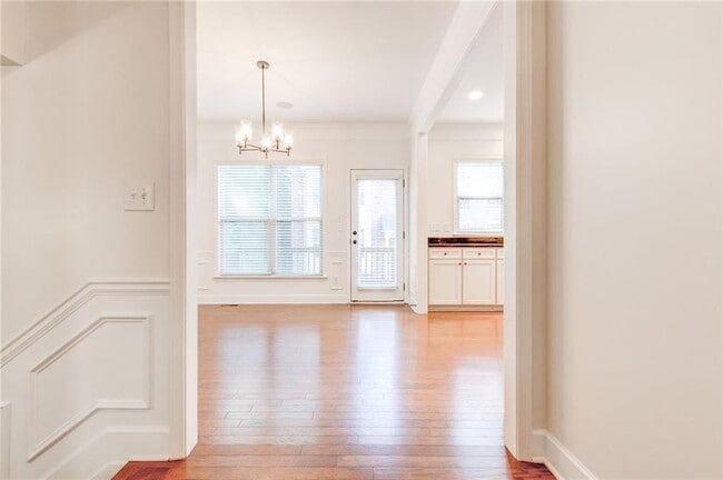 Building Photo - 3304 Ferncliff Ct