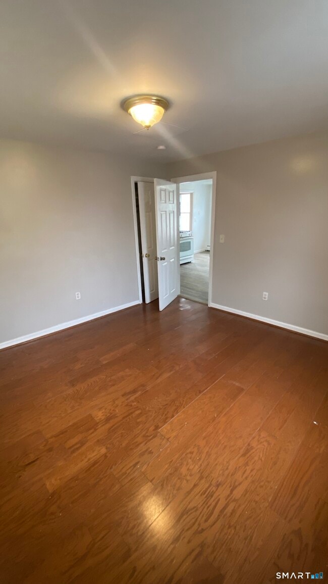 Building Photo - 82 James St